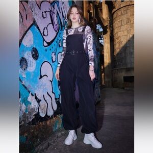 Romwe Black Overalls
